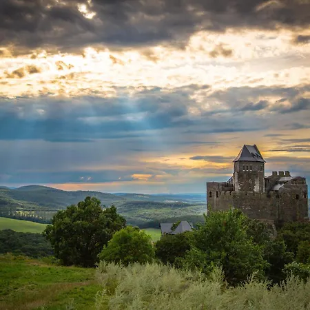 Hollokoeves Vendeghazak Tatil parkı