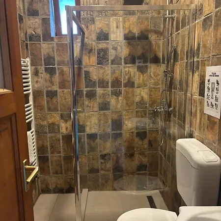 Tatil parkı Hollokoeves Vendeghazak *