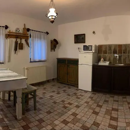 Hollokoeves Vendeghazak Hollókő