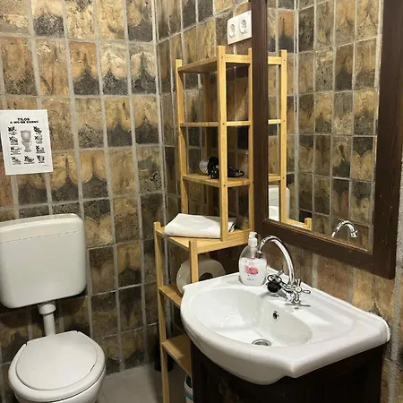 Hollokoeves Vendeghazak Tatil parkı *