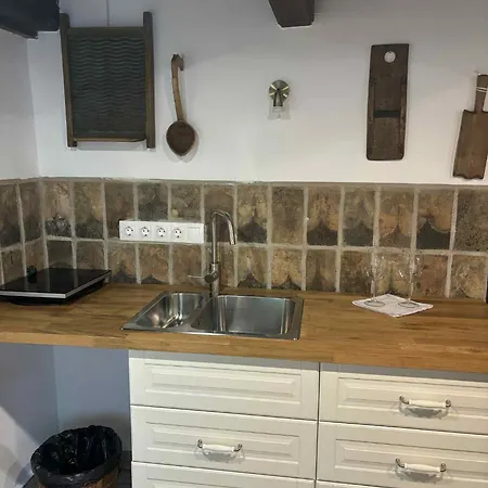 Tatil parkı Hollokoeves Vendeghazak *