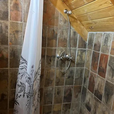 Tatil parkı Hollokoeves Vendeghazak