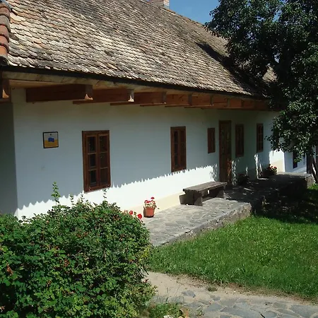 Hollóköves Hollókő